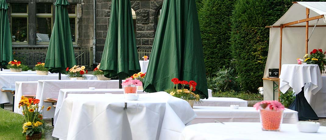 dekorierter Garten - Das exklusive Buffet - rundum Service Berlin